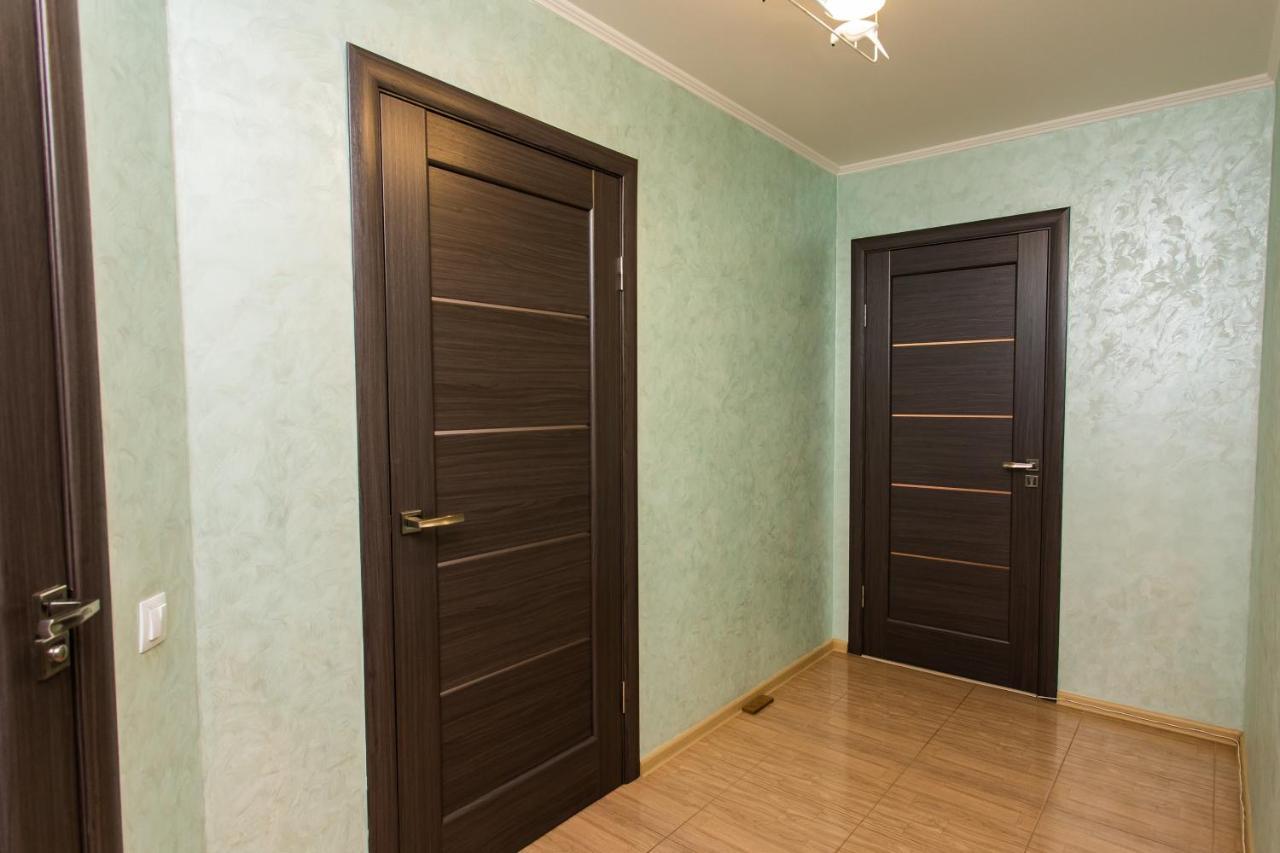 Подобово В Центрі Поряд Жд Ternopil Exterior photo